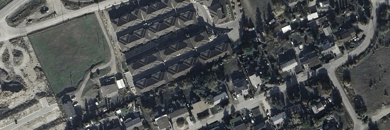 Strata Building building photo