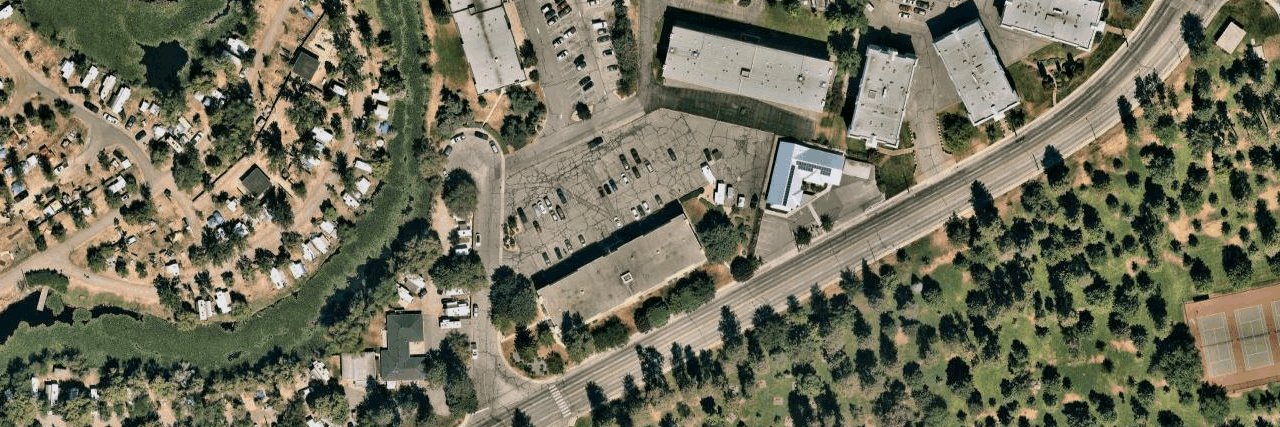 Strata Building building photo