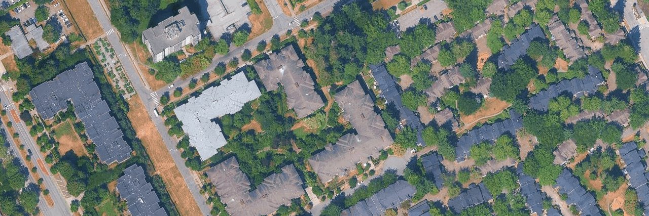 Glenlloyd Park building photo