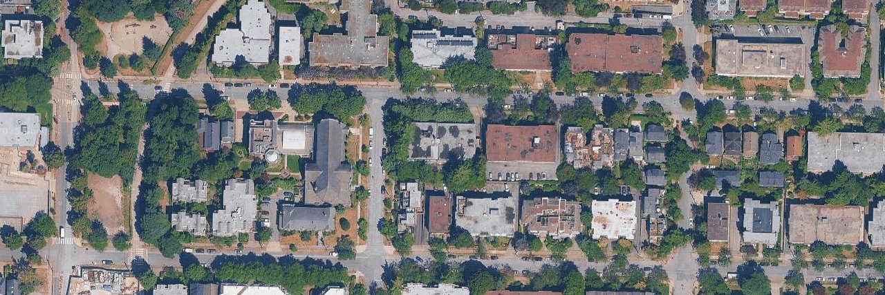 Maple Gardens building photo