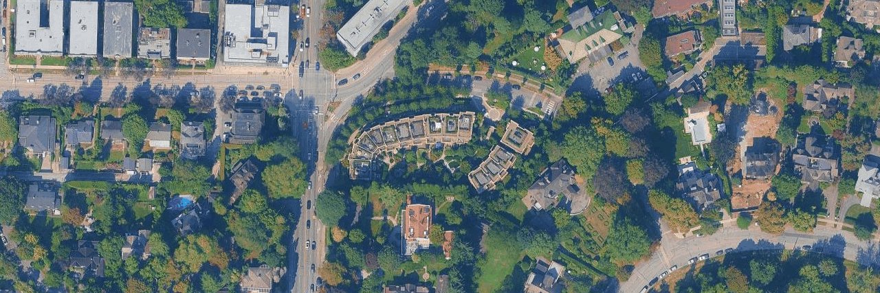 The Crescent On Mcrae building photo