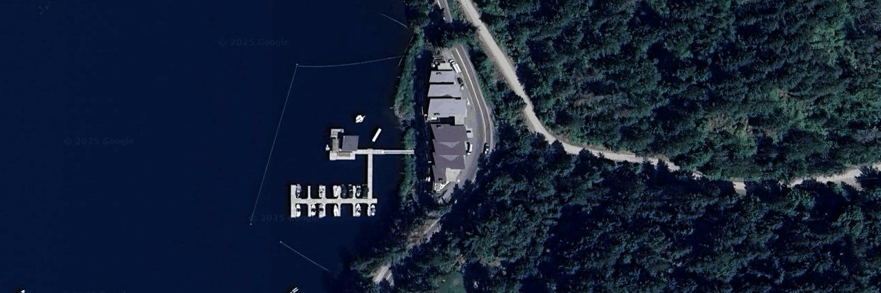 Lakeside At Cultus Lake building photo