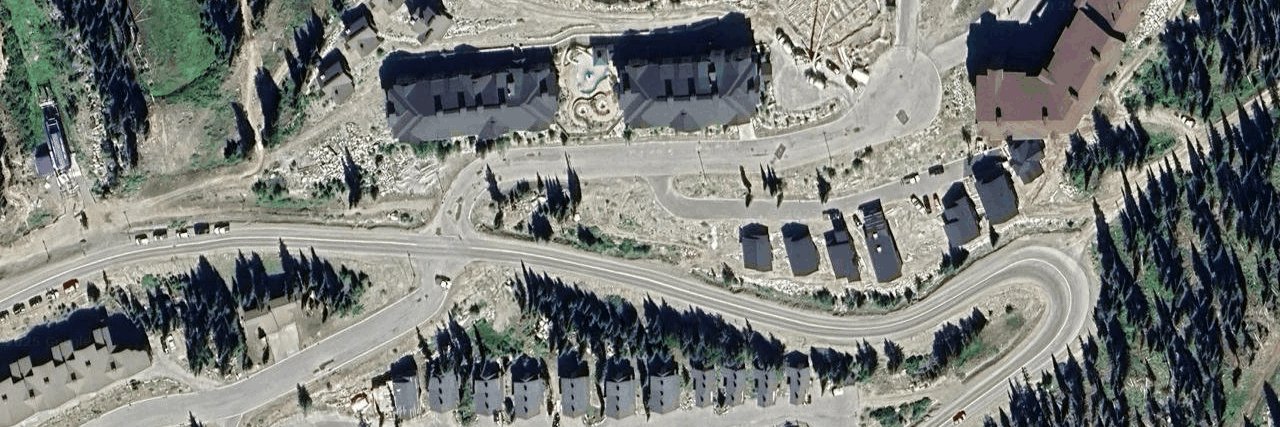 Strata Building building photo