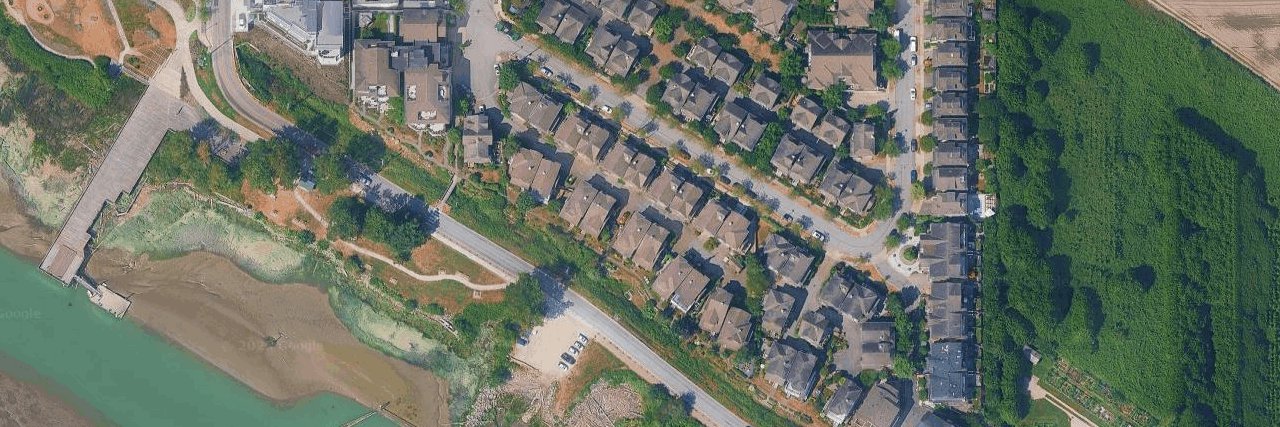 London Landing River Homes building photo