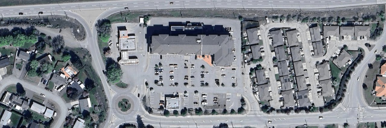 Strata Building building photo