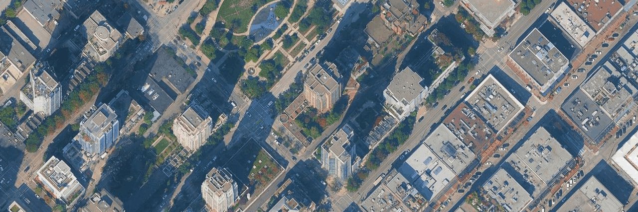 Park Plaza building photo