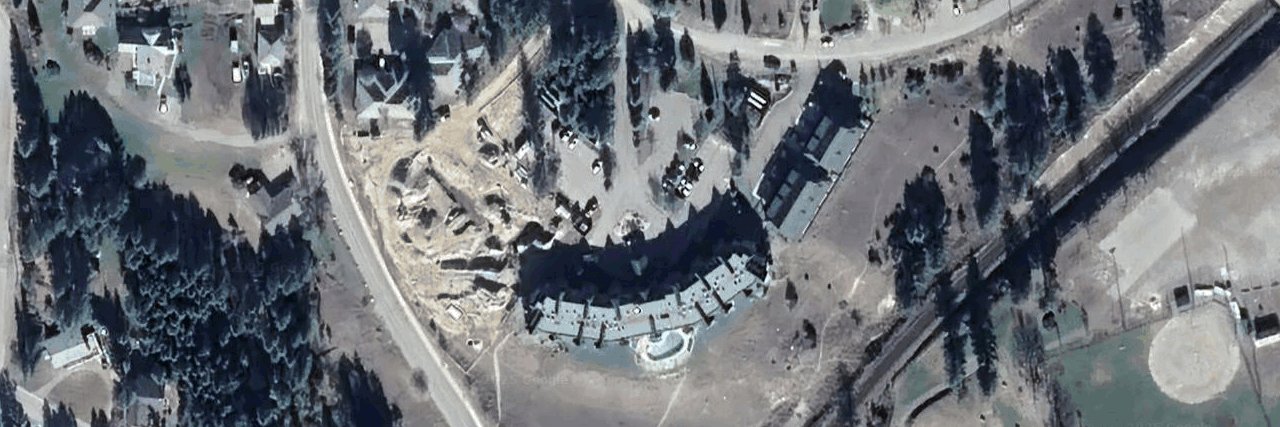 Strata Building building photo