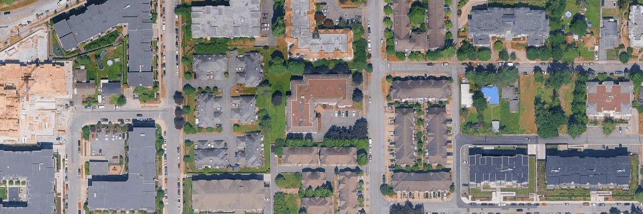 Red Maple Place building photo