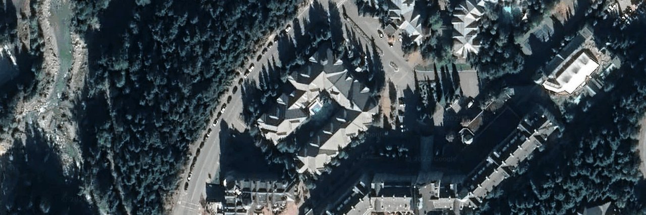 Glacier Lodge building photo