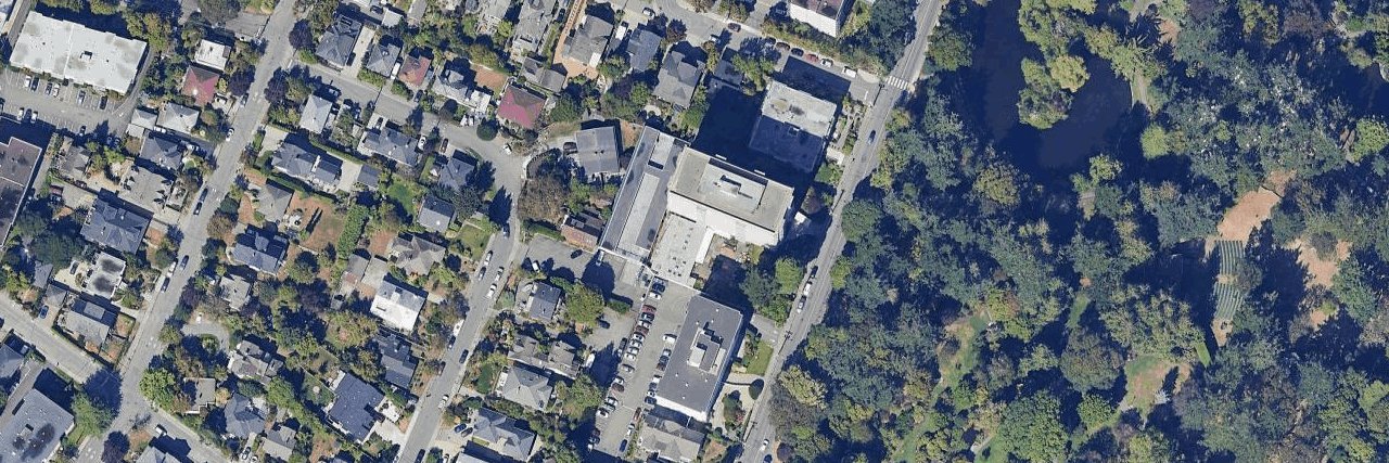 Strata Building building photo