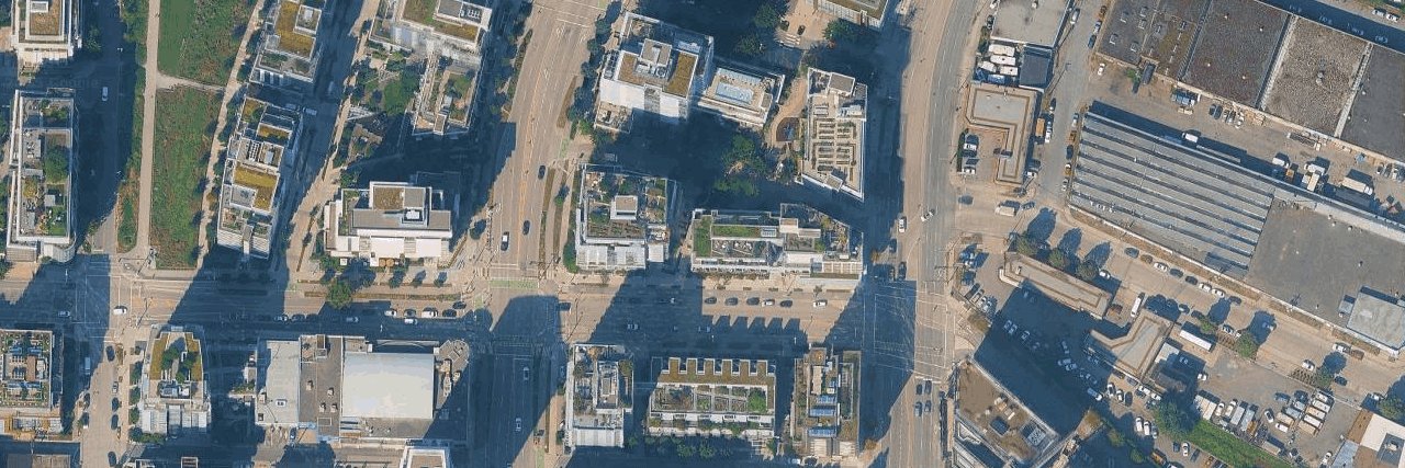 Block 100 building photo