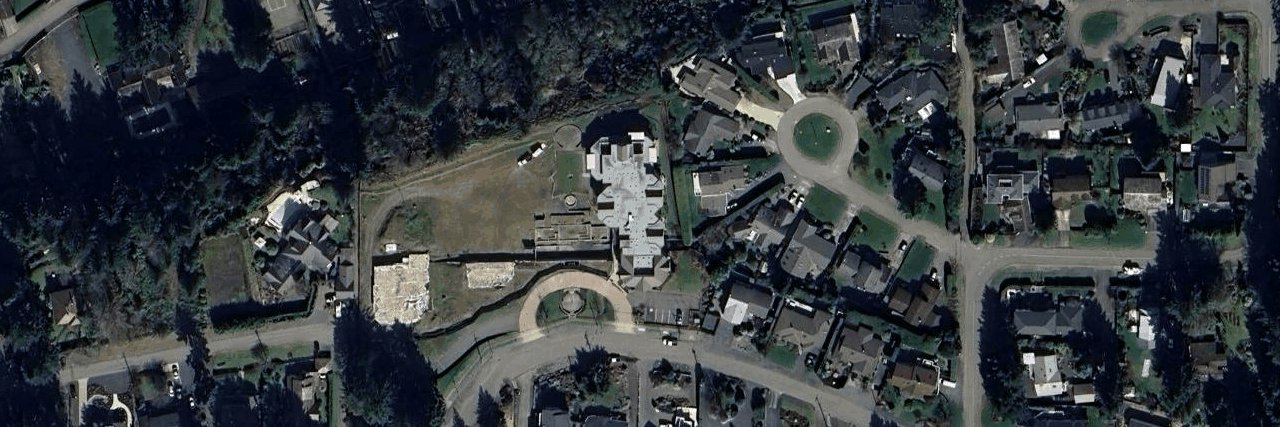 Qualicum College Heights building photo