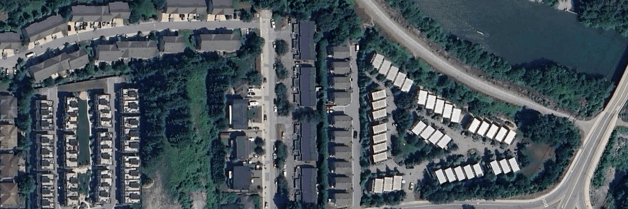 Mamquam Mews building photo