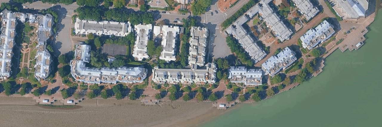 Dockside building photo