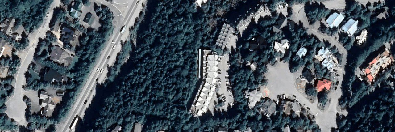 Sundance (Townhomes) In Whistler Creekside building photo