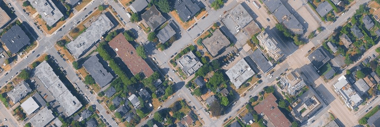 Deerwood Court building photo