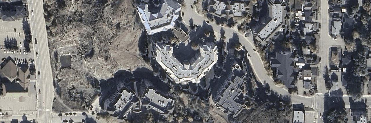 Strata Building building photo