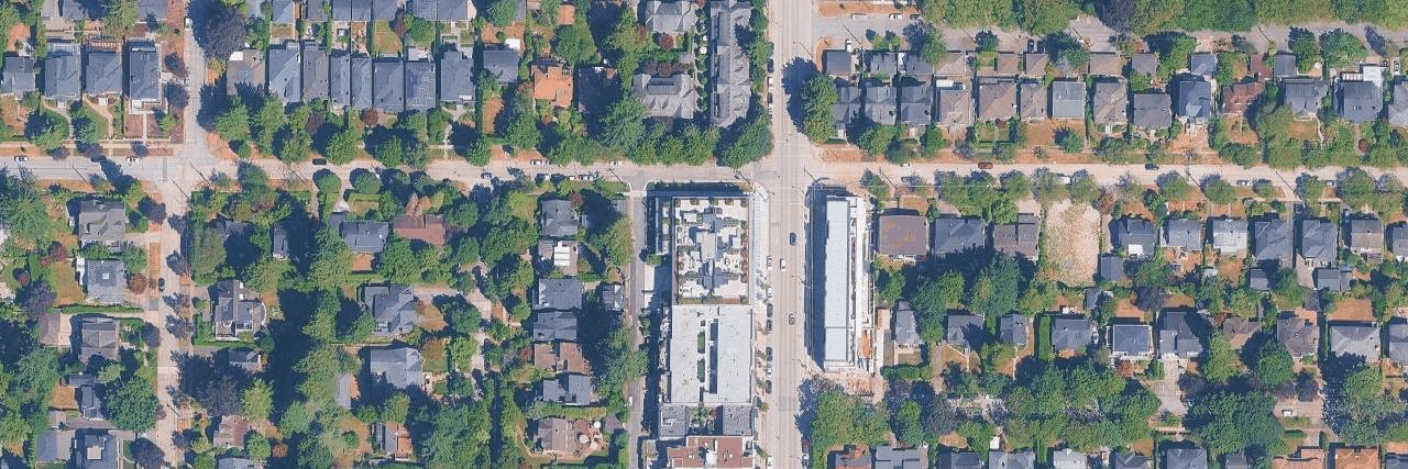 Dunbar At 39th building photo