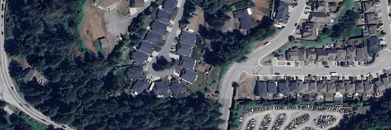 Riverstone Estates building photo