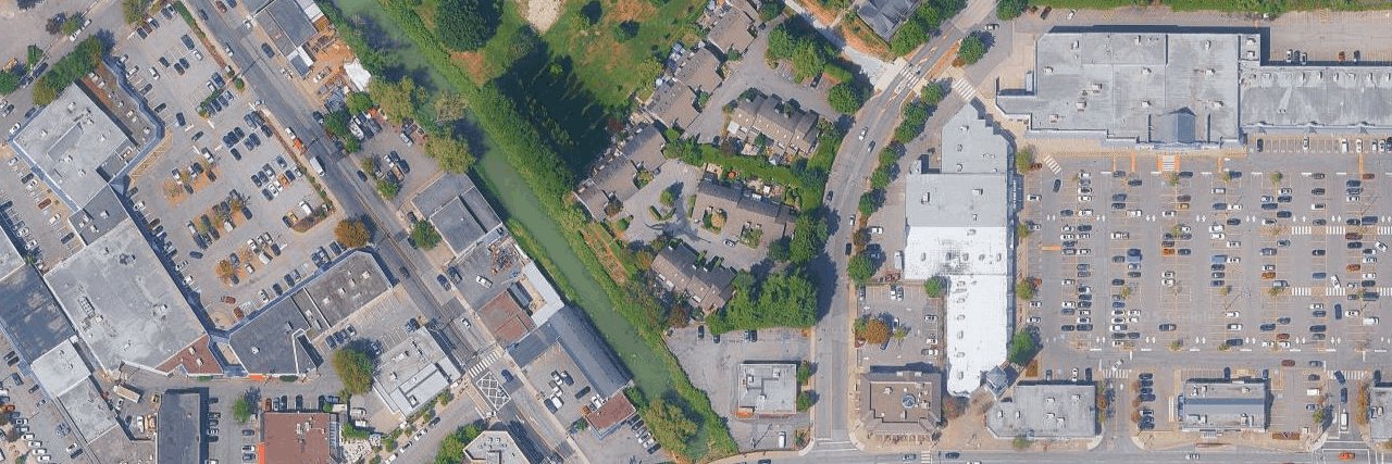 Parkside Estates building photo