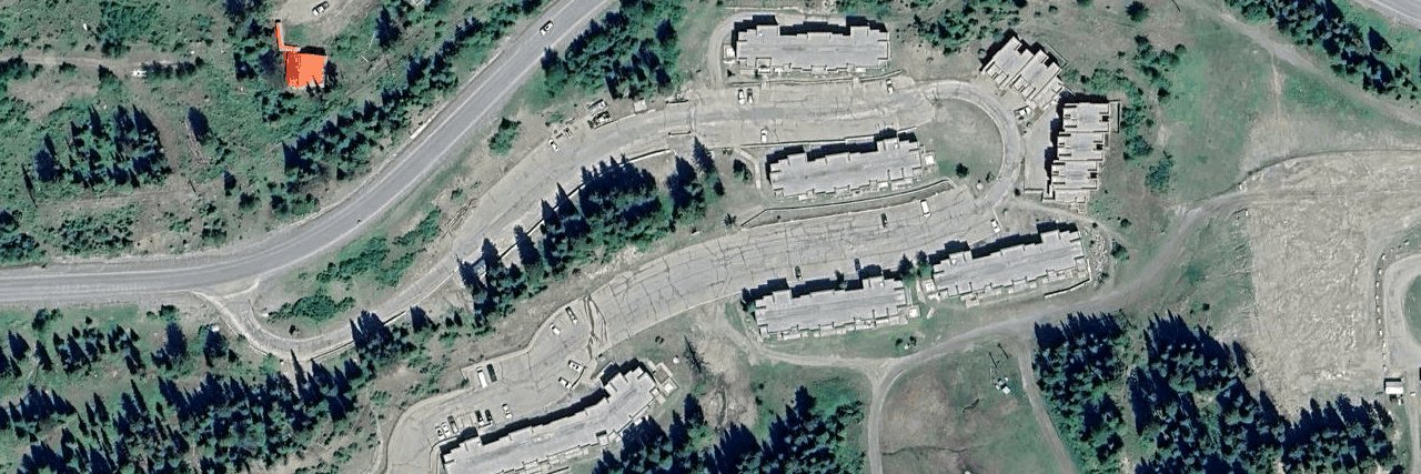 Strata Building building photo