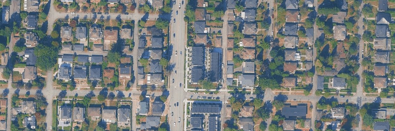 Oak+52 Townhomes building photo