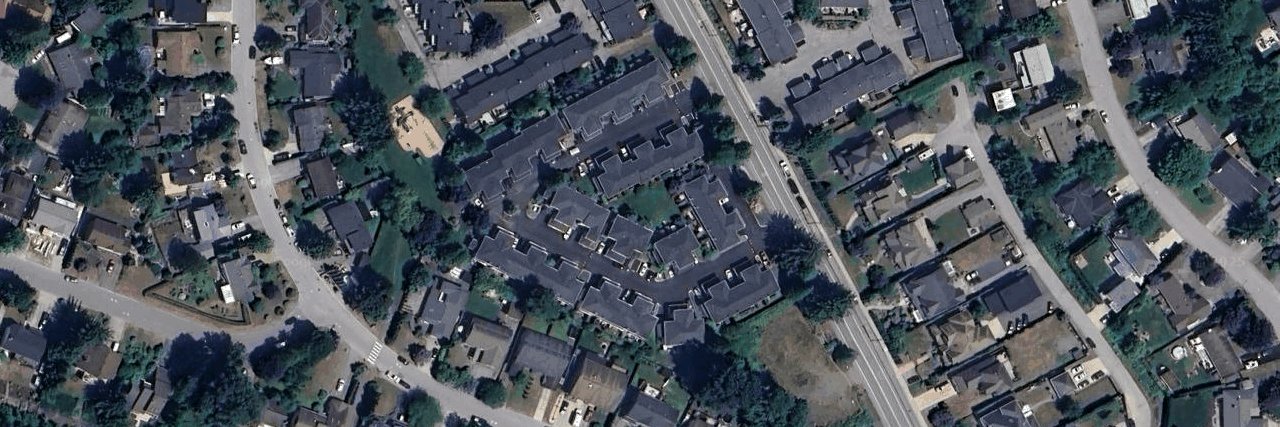 Emerald Estates building photo