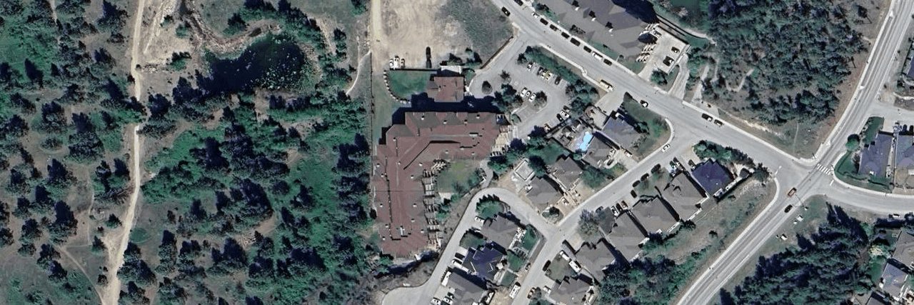 Strata Building building photo