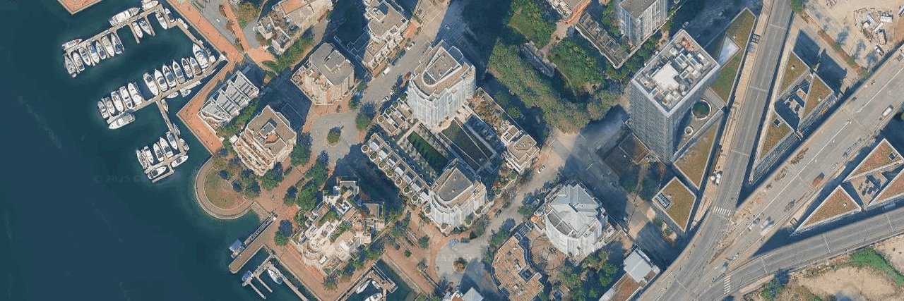 888 Beach building photo