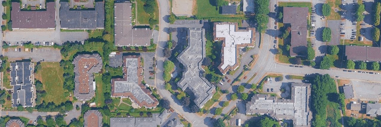 Parkway Estates building photo