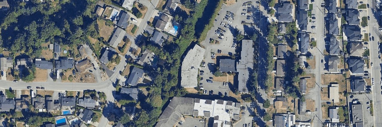 Woodridge Estates building photo