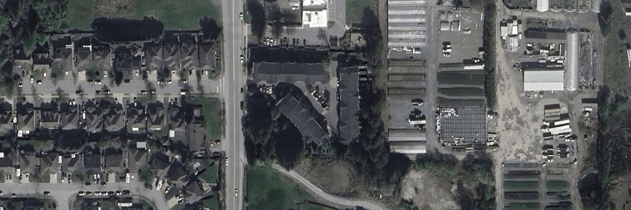 Cedar Landing building photo