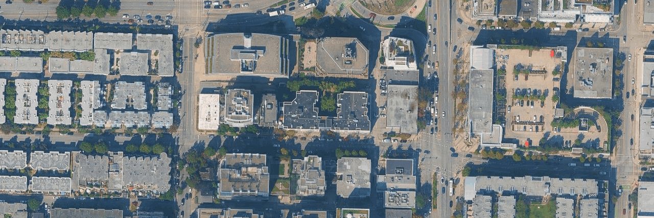 Beverly Gardens building photo