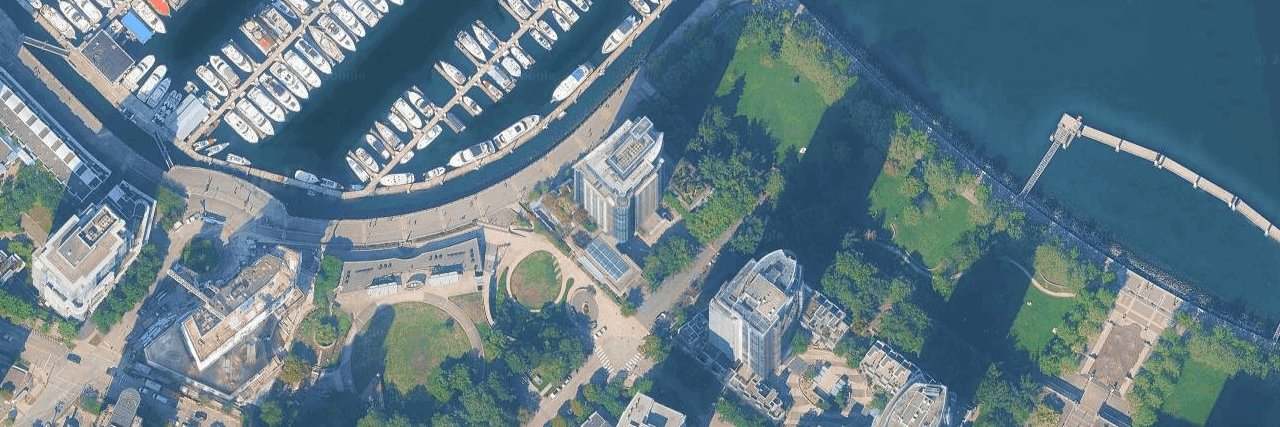 Escala building photo