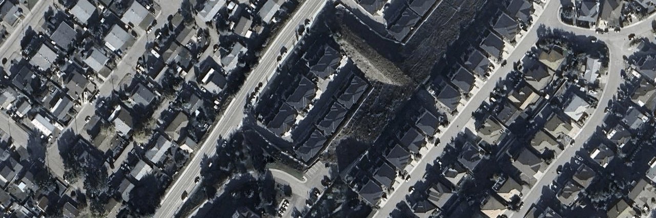 Strata Building building photo