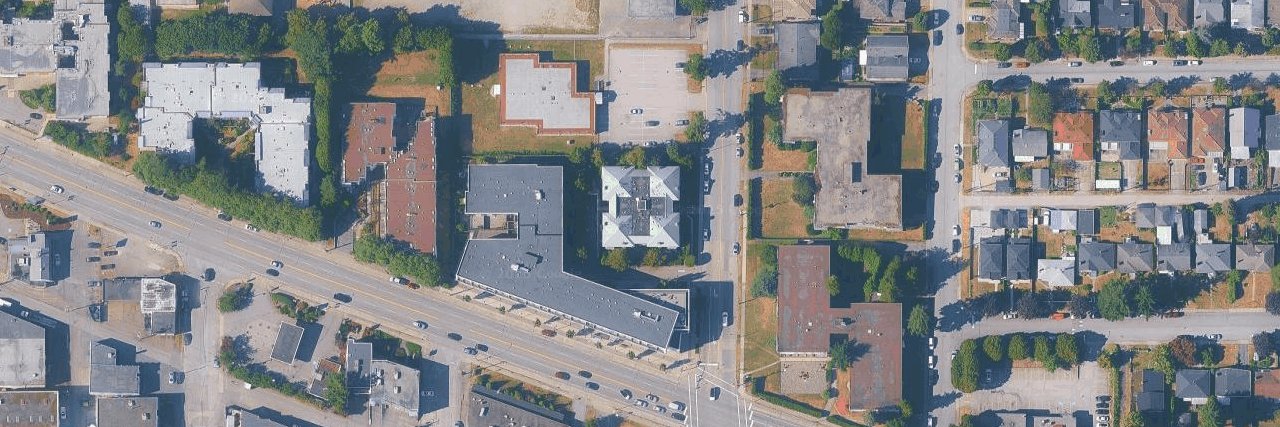 Ventura Place building photo