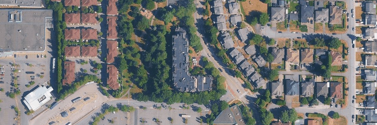 Strawberry Hills Estates building photo