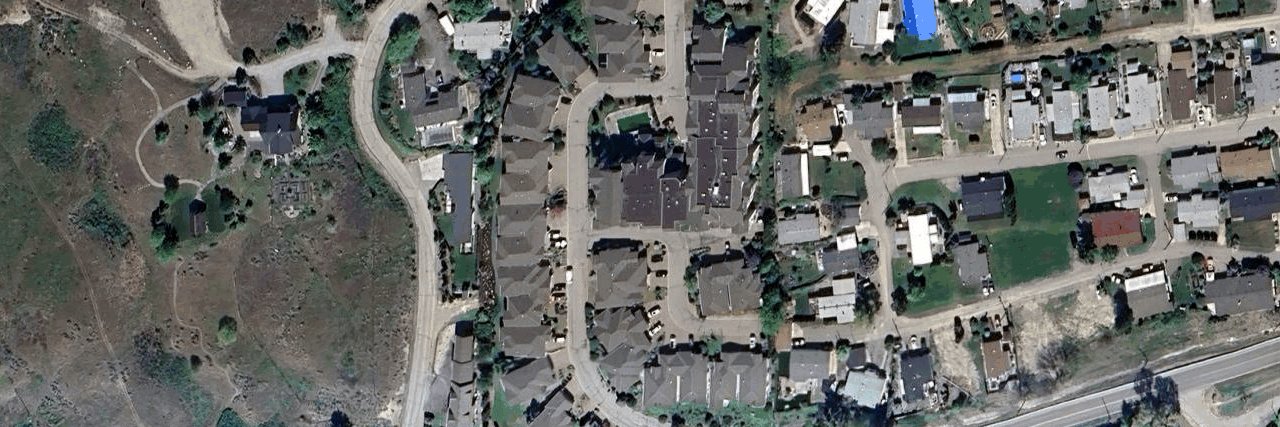 Strata Building building photo