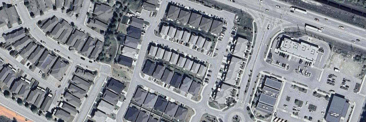 Strata Building building photo