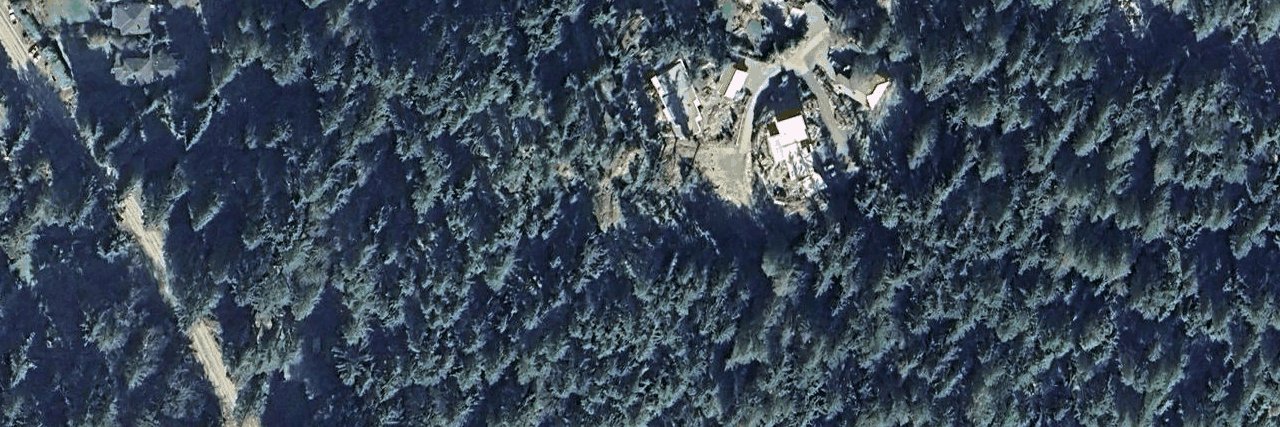Evergreen building photo