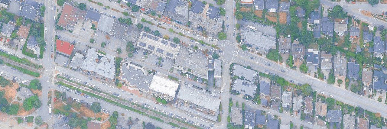 Dundarave Mews building photo