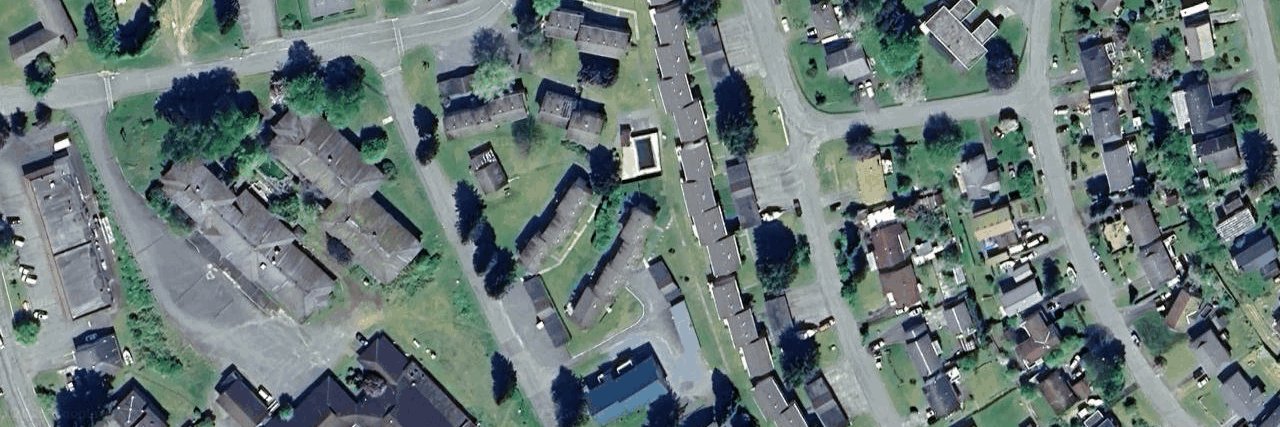 Evergreen Terrace building photo
