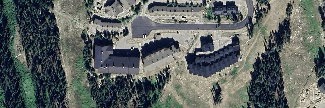 Strata Building building photo