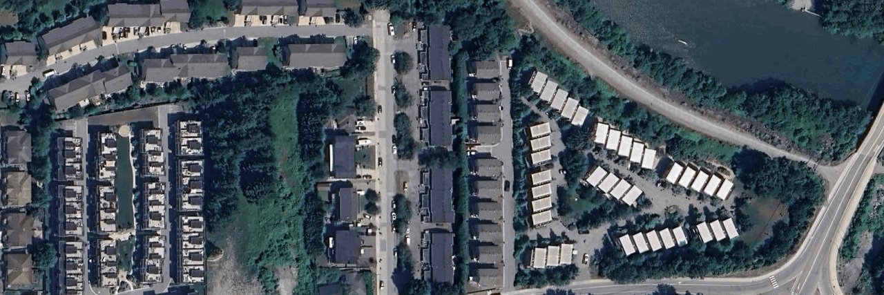 Mamquam Mews building photo