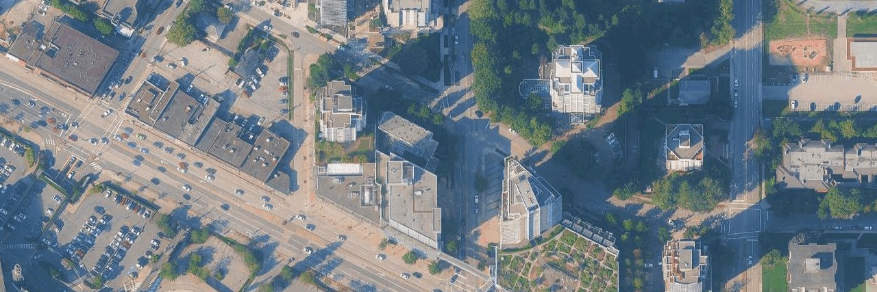 Strata Building building photo