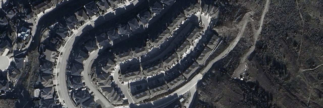 Strata Building building photo