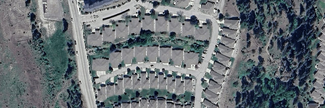 Strata Building building photo