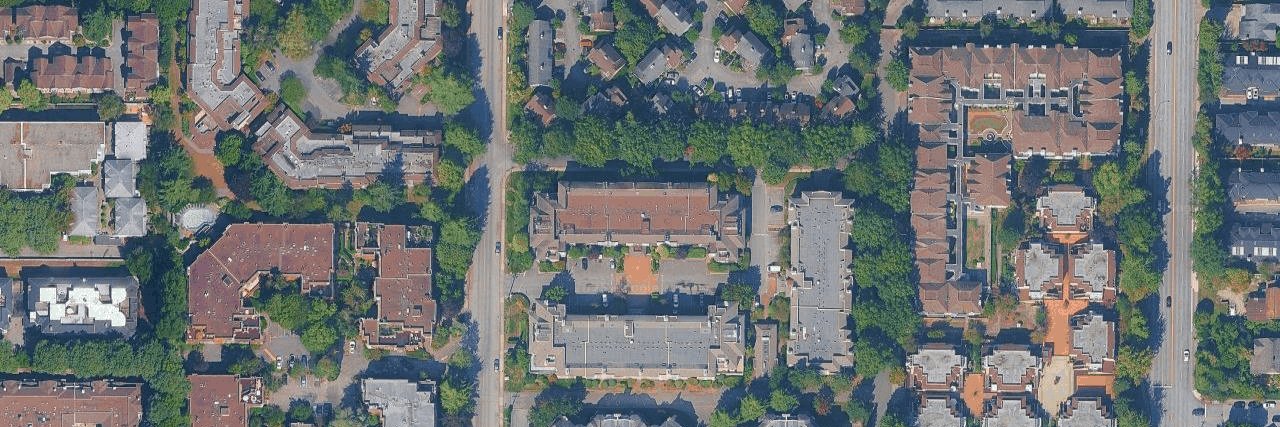 Carmel Pointe building photo