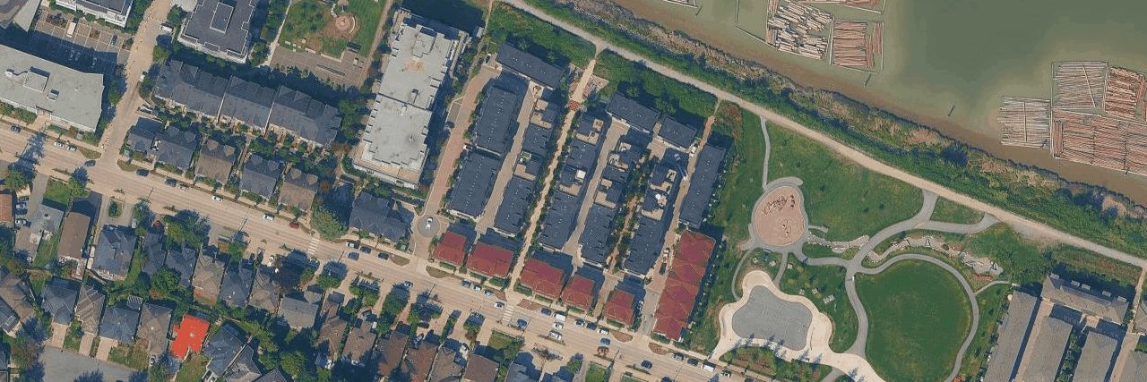 Parc Riviera Mews building photo
