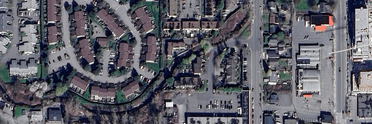 Creekside Estates building photo